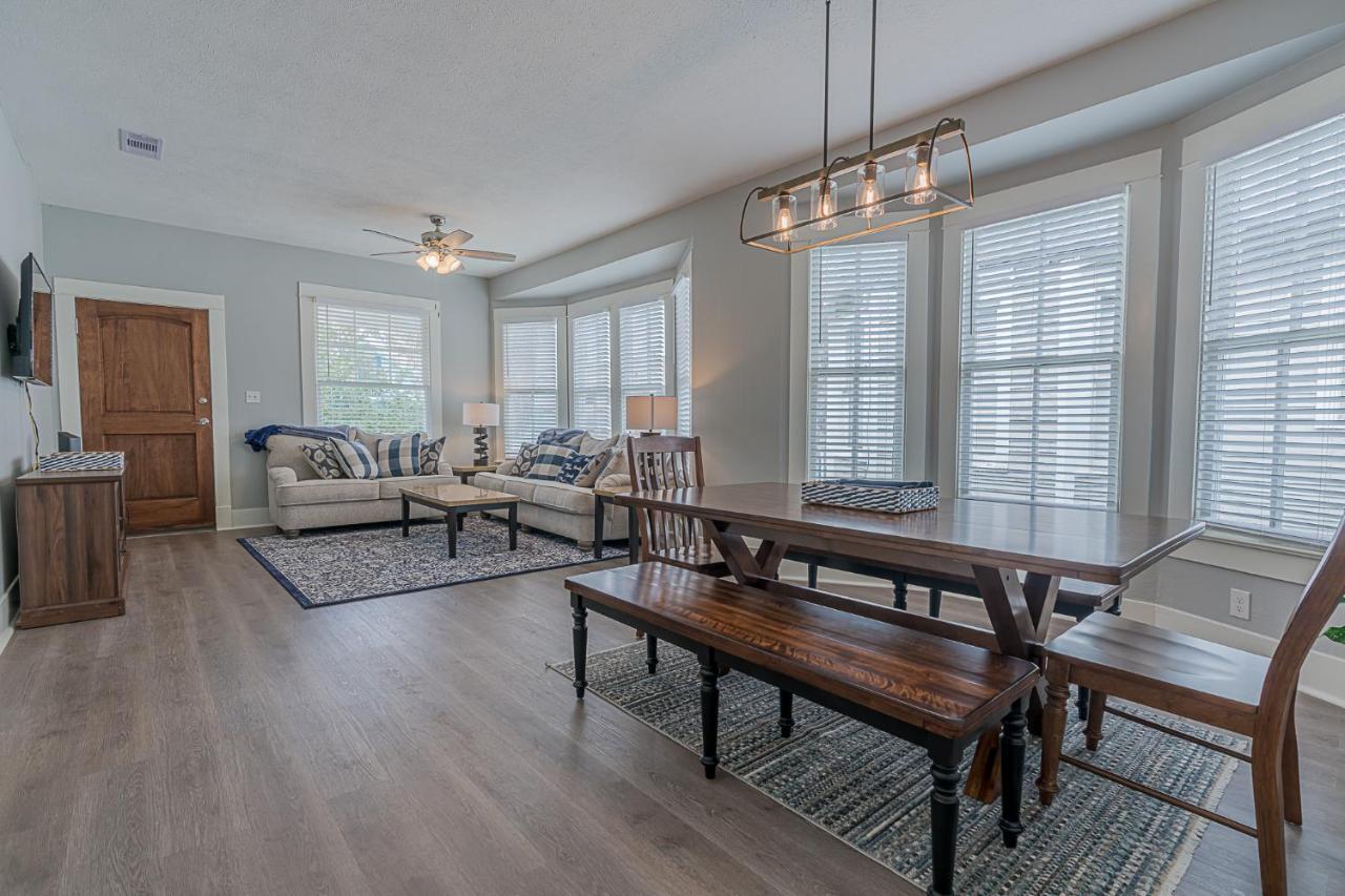 Uptown Cottage Newly Updated Home Near The Strand Galveston Harbor And Utmb المظهر الخارجي الصورة