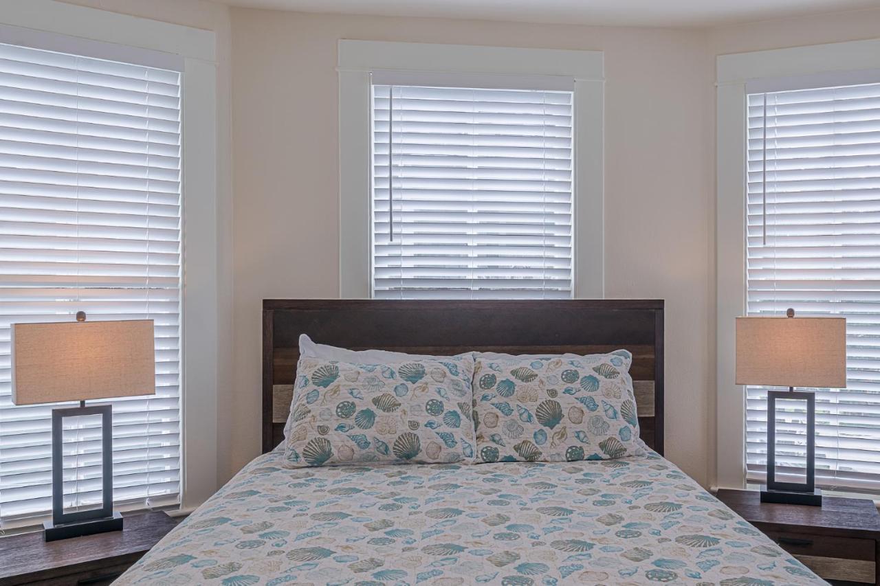 Uptown Cottage Newly Updated Home Near The Strand Galveston Harbor And Utmb المظهر الخارجي الصورة