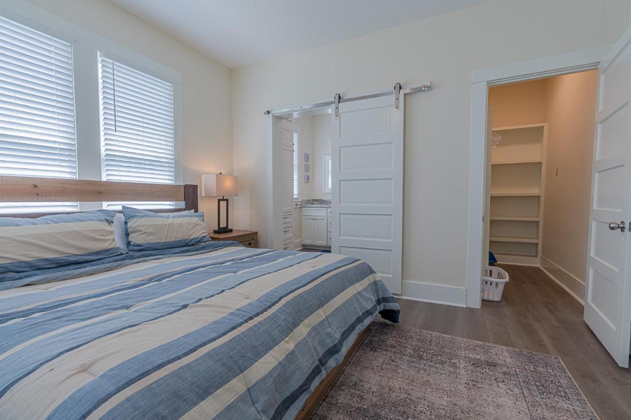 Uptown Cottage Newly Updated Home Near The Strand Galveston Harbor And Utmb المظهر الخارجي الصورة